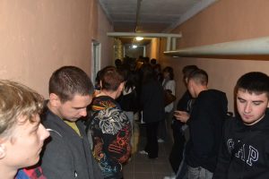 C:\Users\компьютер 5\Desktop\Антитеррор\Гайдаев\Тренировка МЧС+эвакуация на улицу, 17.09.2025 г\Тренировка в укрытие (02.10.2025 г.), главный корпус\Укрытие 02.10.2025 г., главный корпус 025.jpg